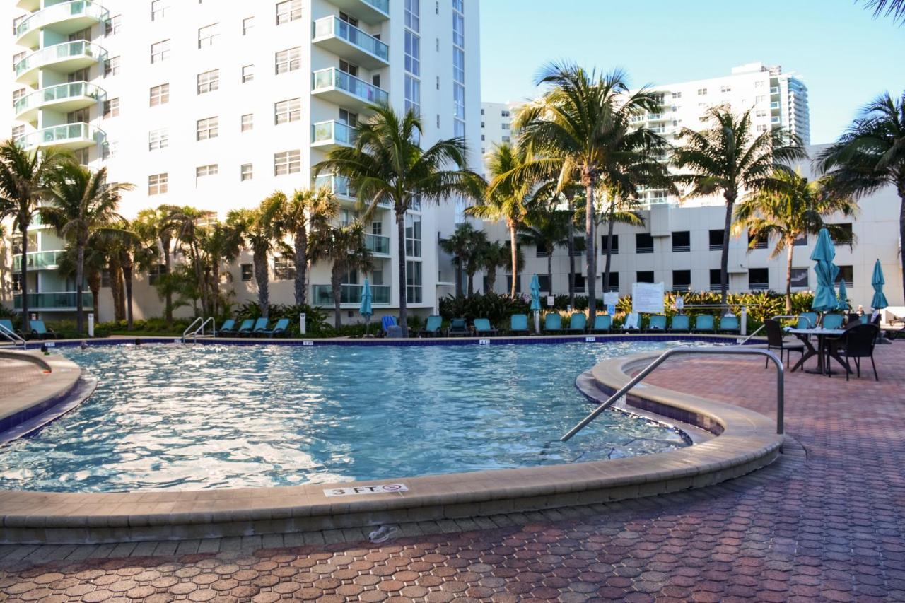Tides Hollywood Apartments Fort Lauderdale Ngoại thất bức ảnh
